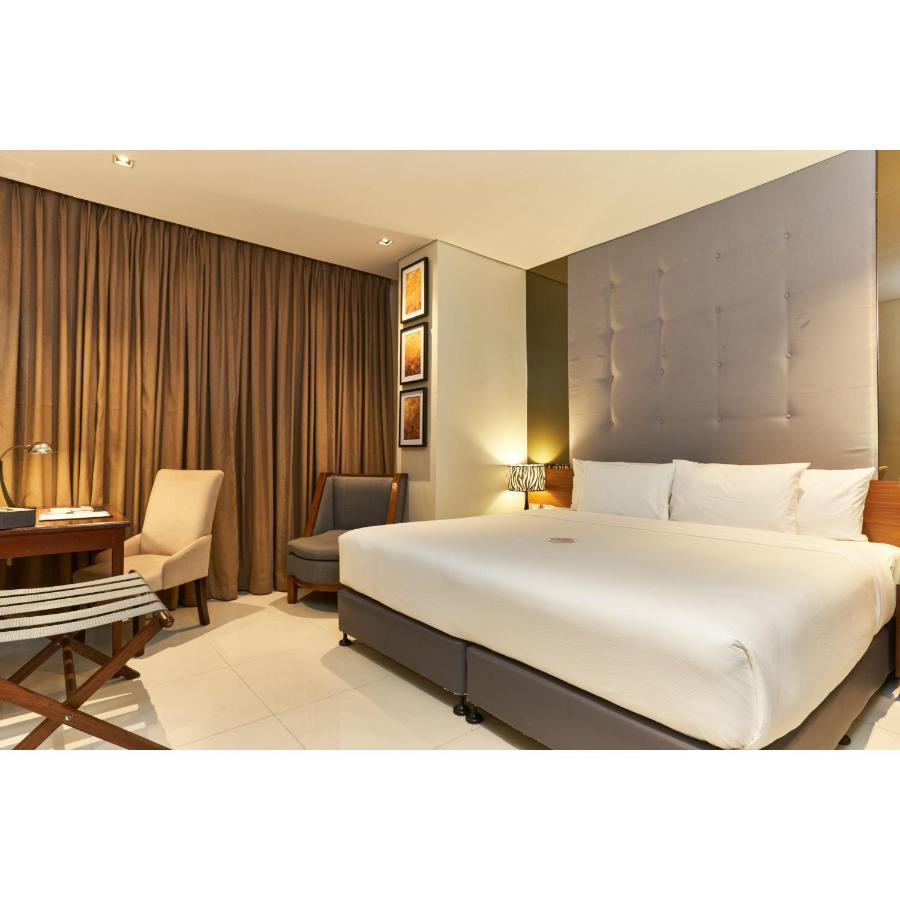 Summit Hotel Tacloban Esterno foto