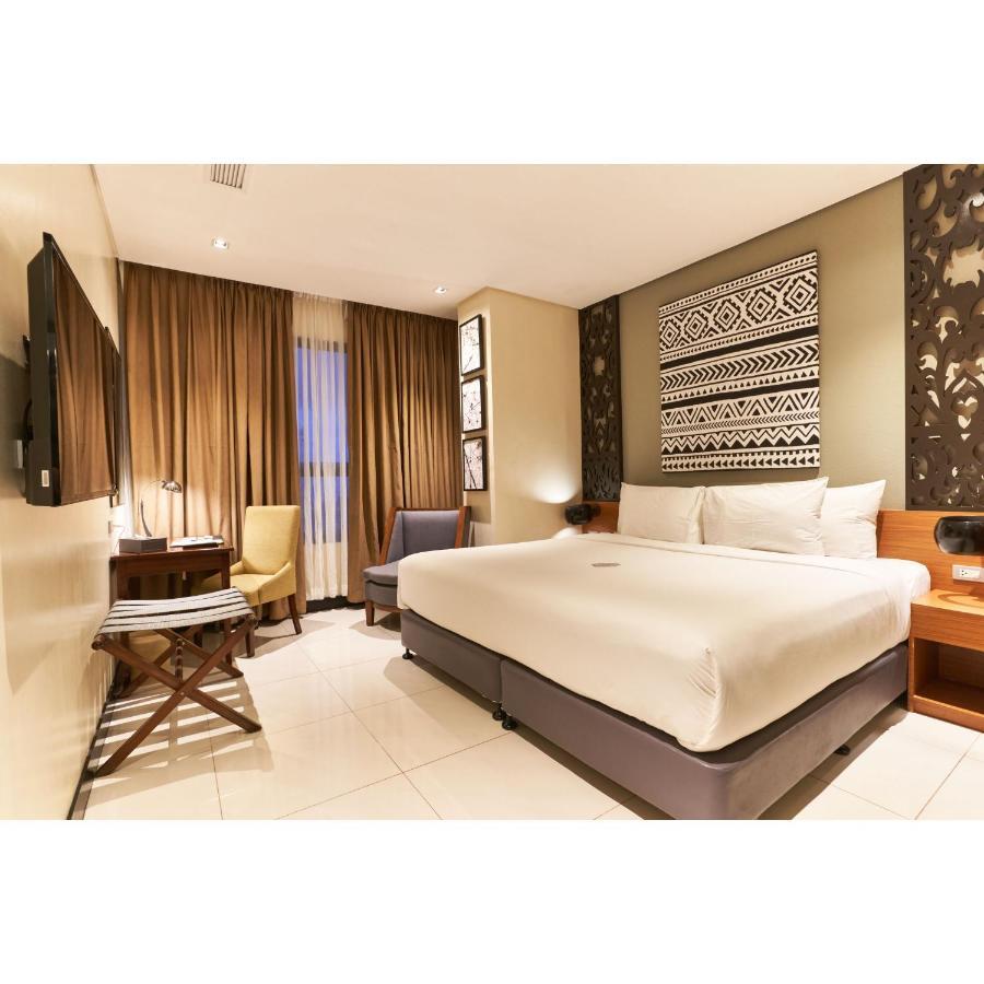 Summit Hotel Tacloban Esterno foto