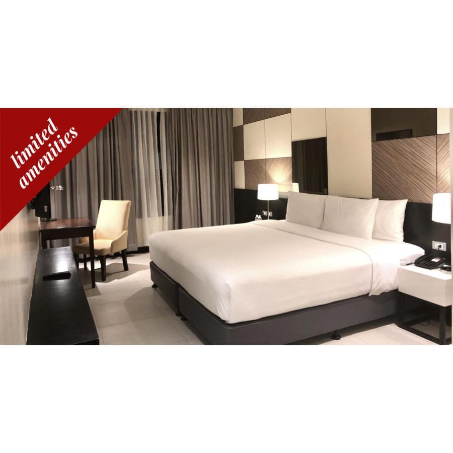Summit Hotel Tacloban Esterno foto