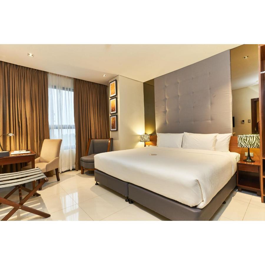 Summit Hotel Tacloban Esterno foto